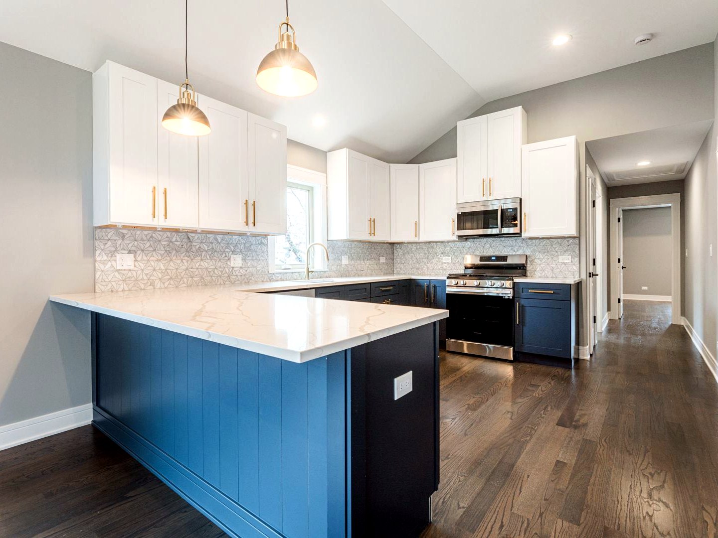 Kitchen Remodeling Contractors in Chicago, IL 04