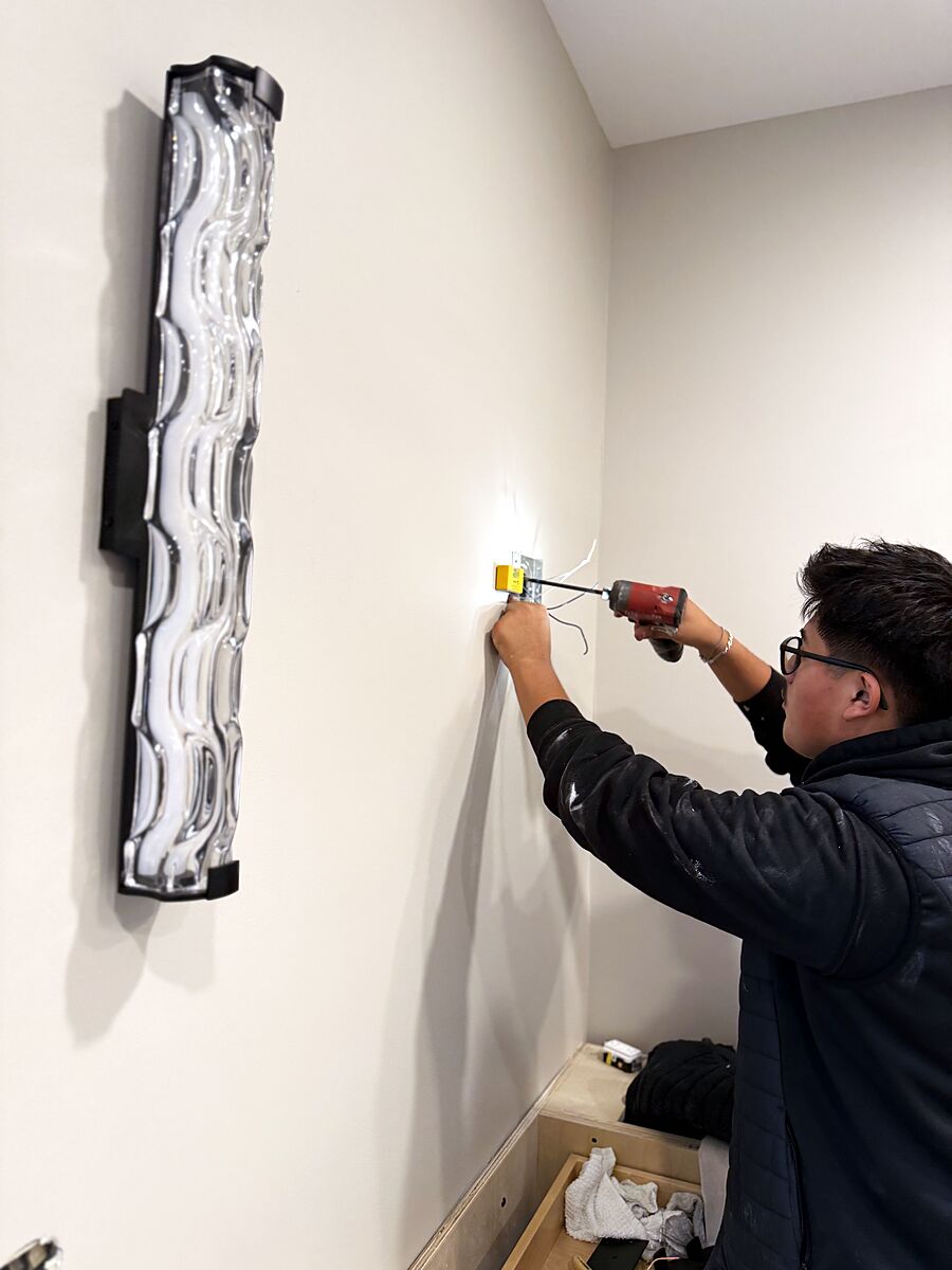 Lighting & Fixtures